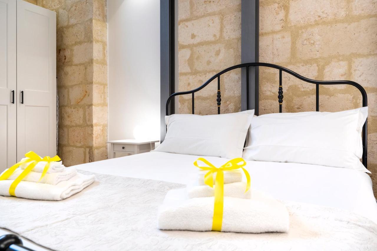 Stazione & Politecnico Stylish Apt With Netflix Bari Zewnętrze zdjęcie